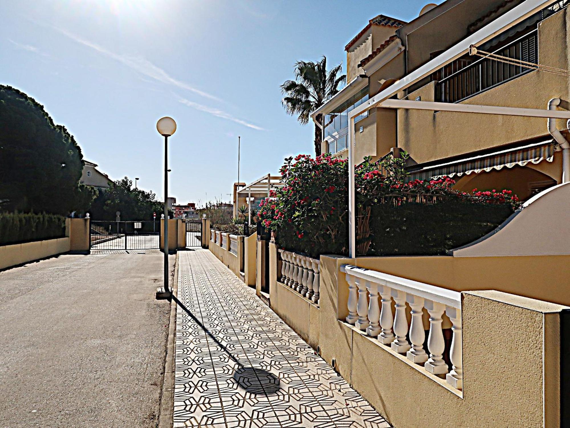 Appartement Emilia De La Playa à La Mata  Extérieur photo